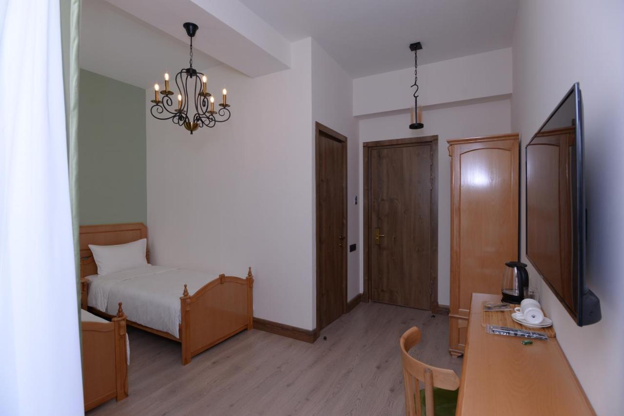 Old Avenue Hotel Gyumri Ngoại thất bức ảnh