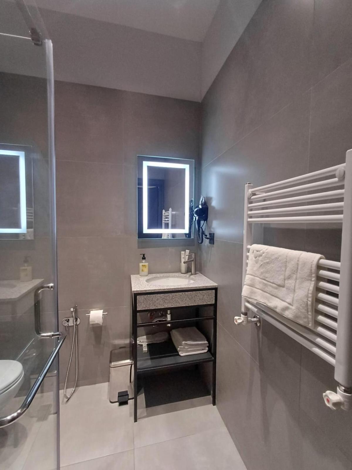 Old Avenue Hotel Gyumri Ngoại thất bức ảnh